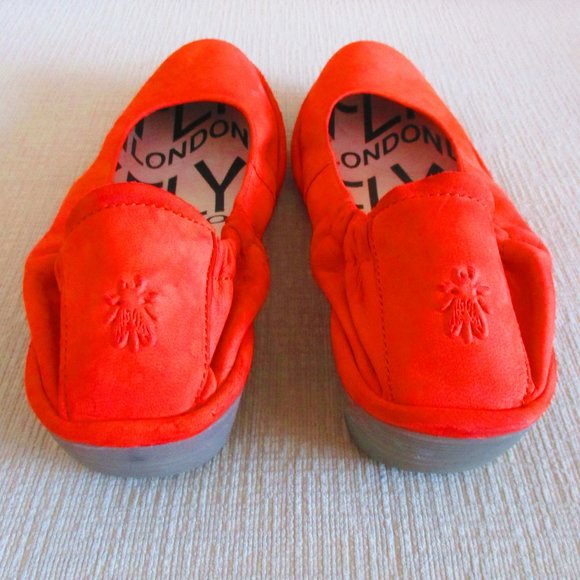 Fly London Poppy Orange Low Wedge Pumps 7.5 - Picture 1 of 8